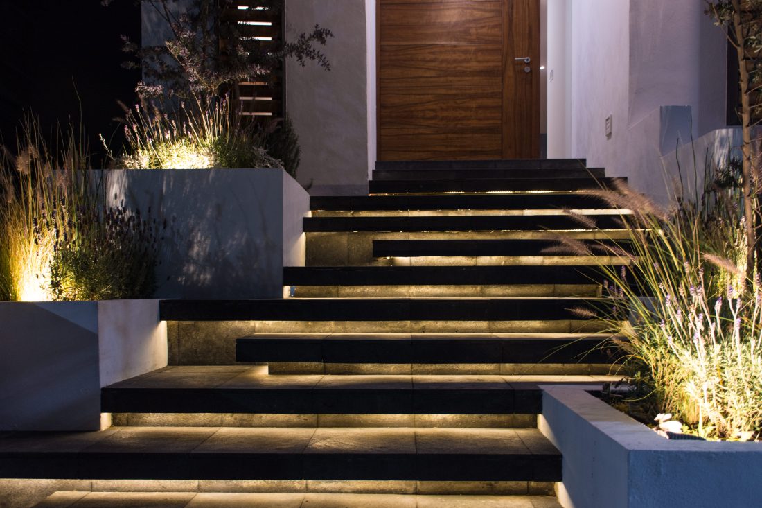 Exterior Escalera Noche